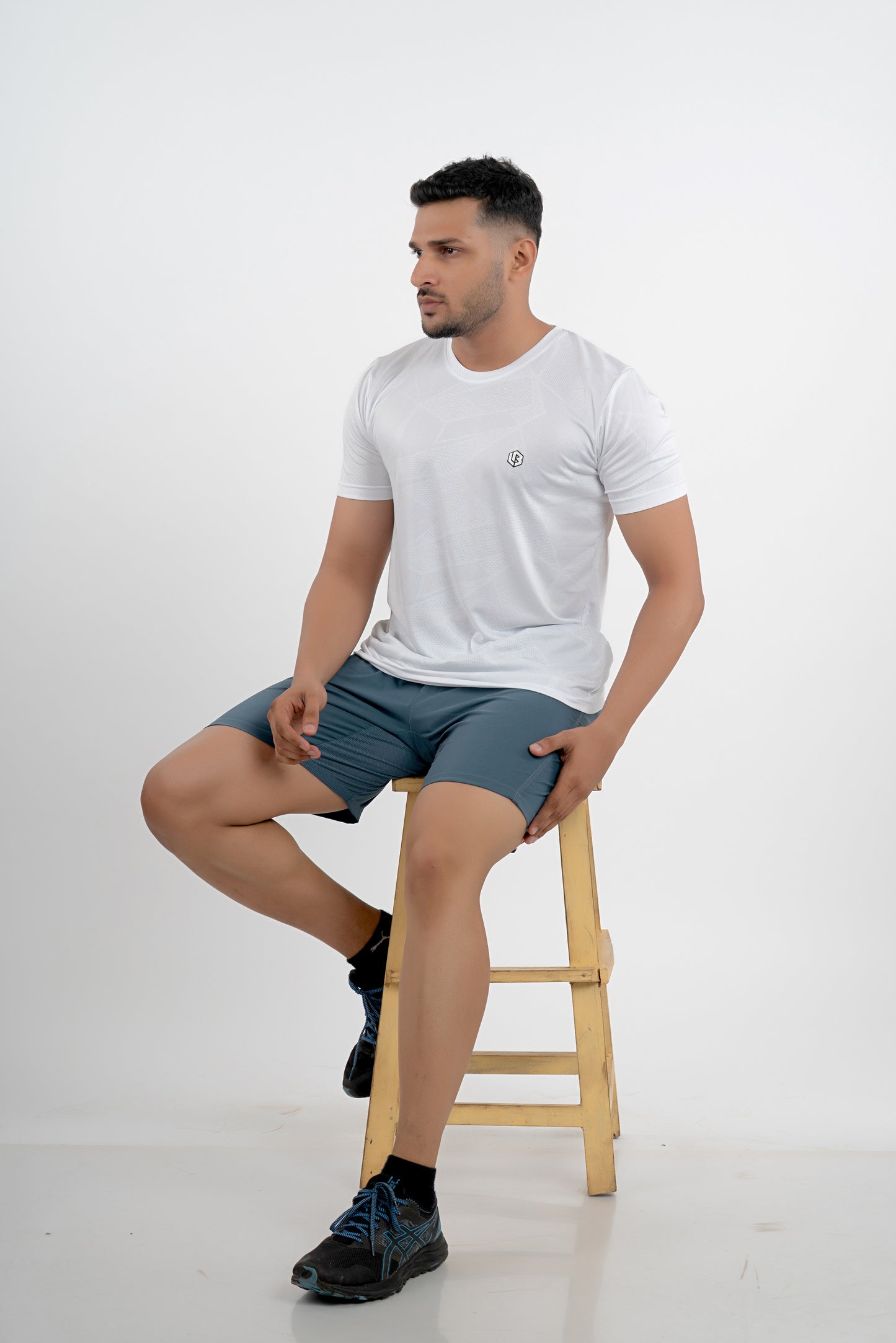 airlite white tshirt