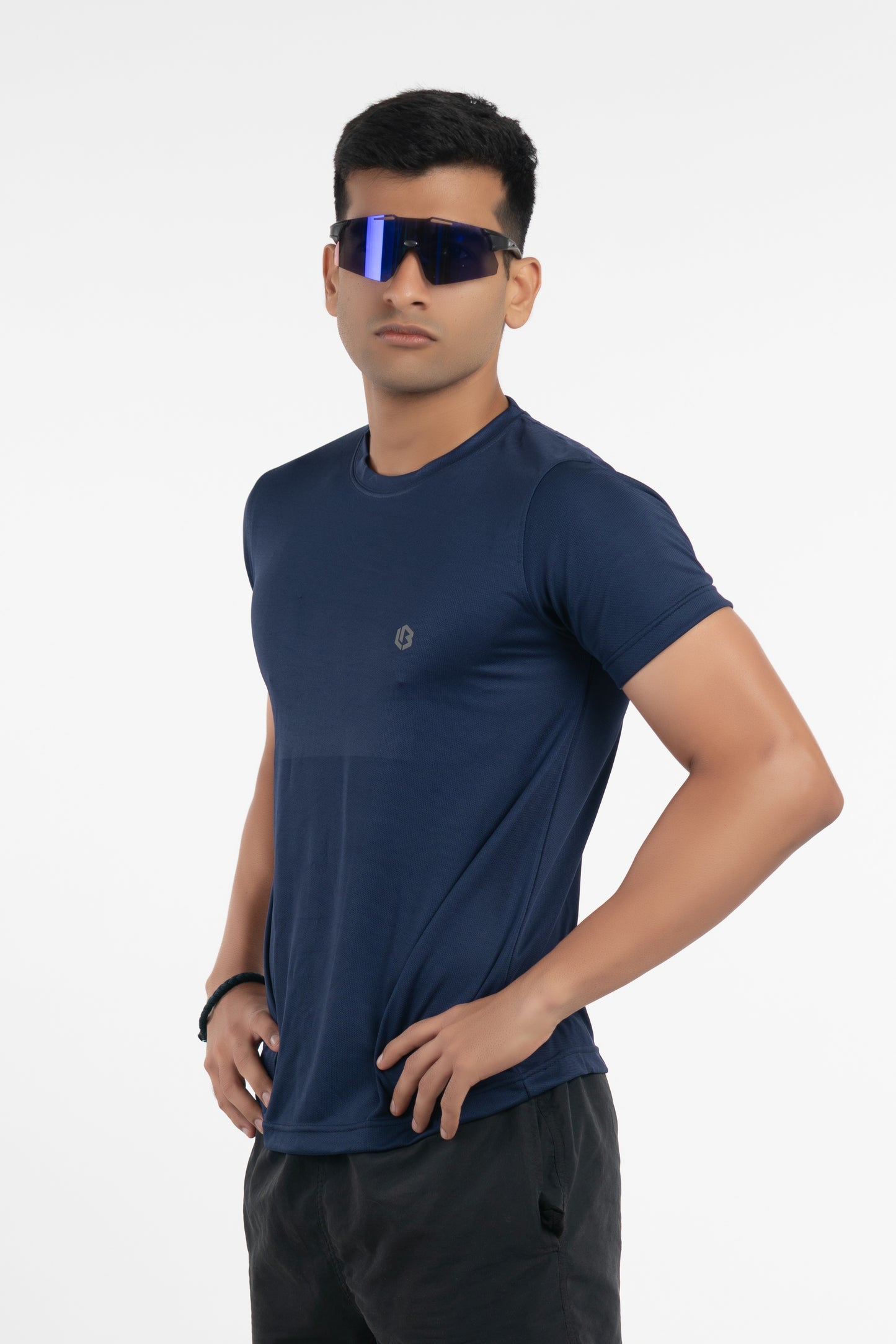 dricore navy tshirt