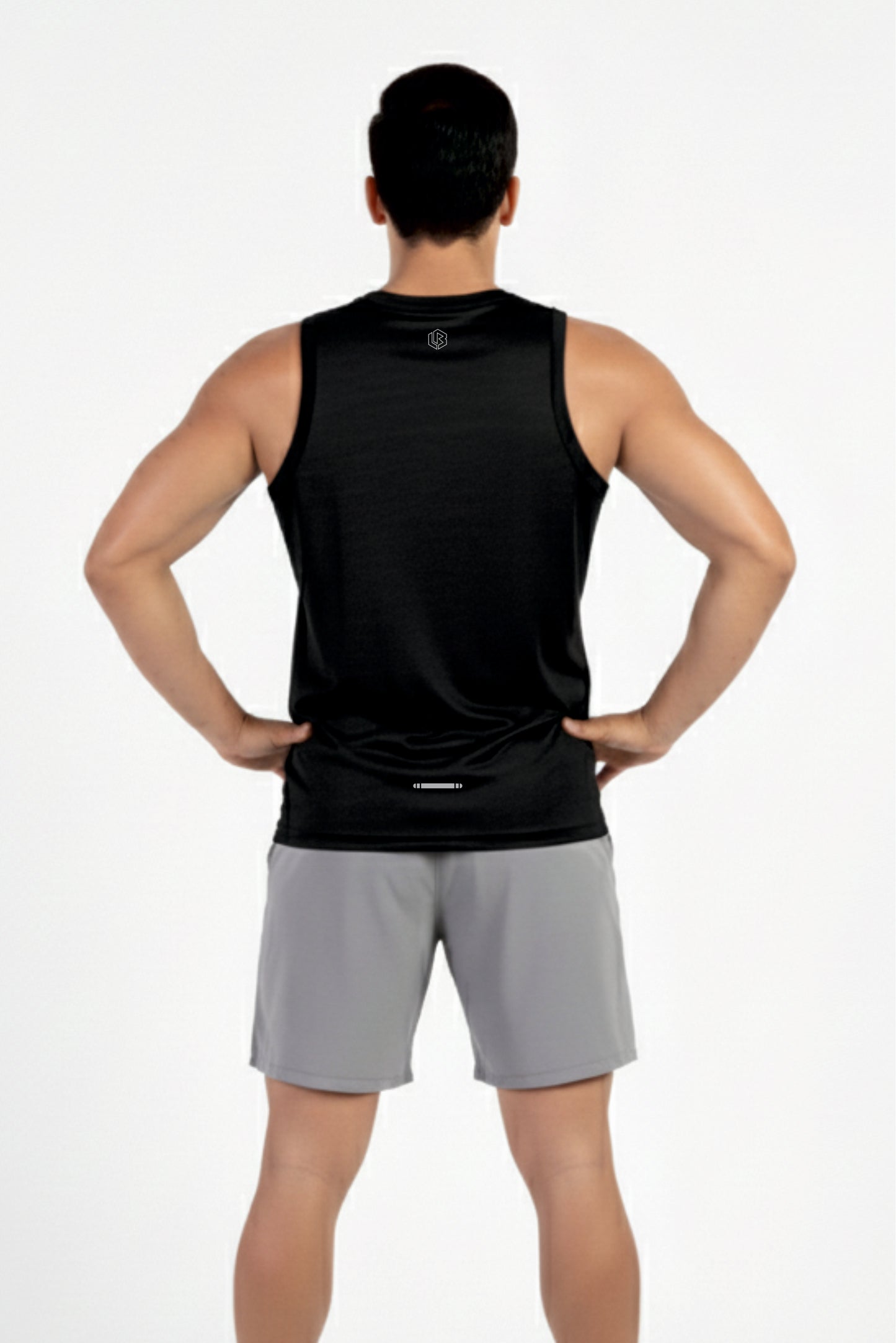 aeropulse tank (midnight black)