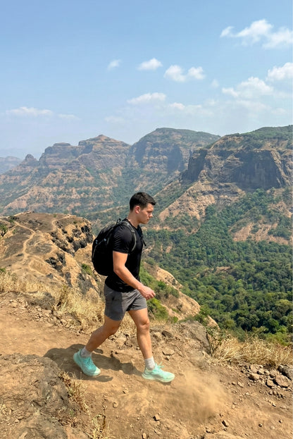 Velocity 5" Coal Shorts