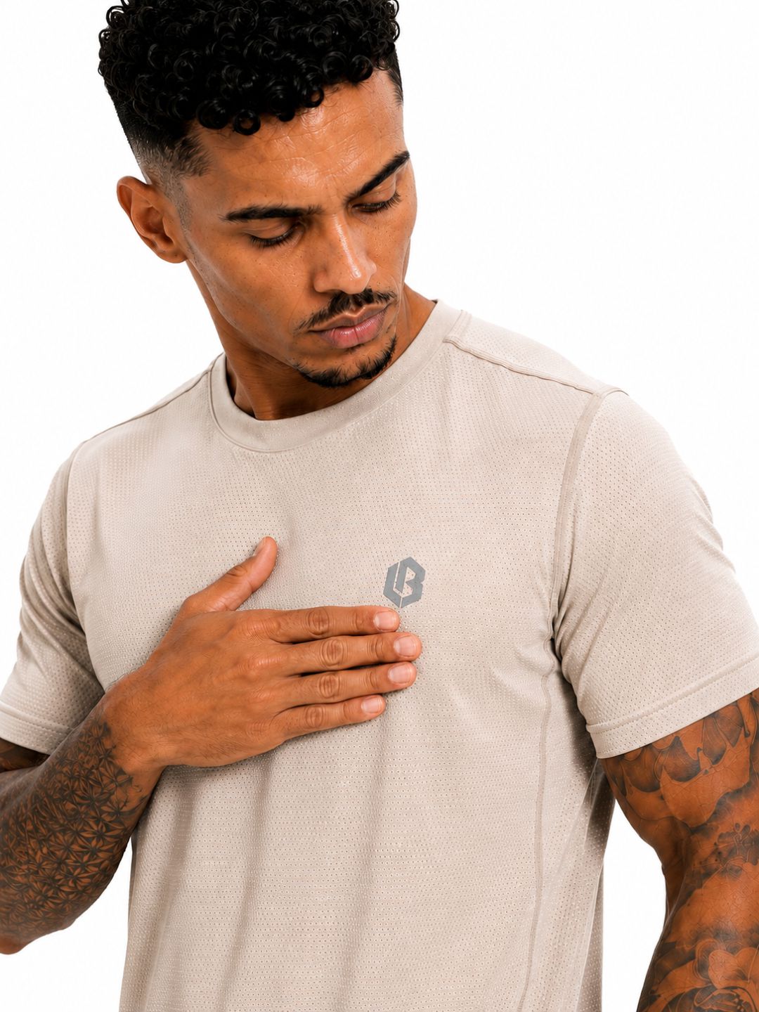 ultrasoft novadot beige tshirt