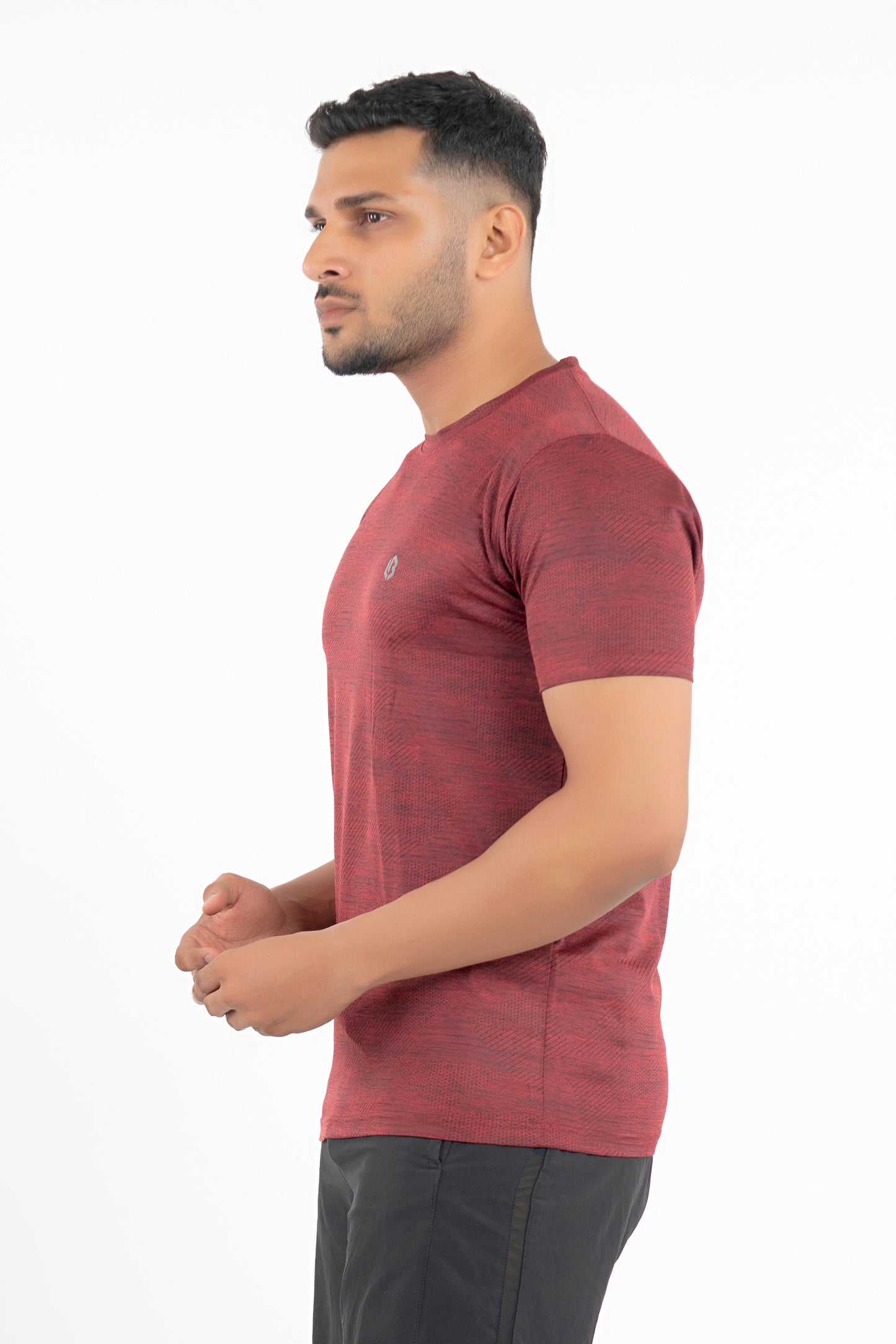 power tshirt - maroon