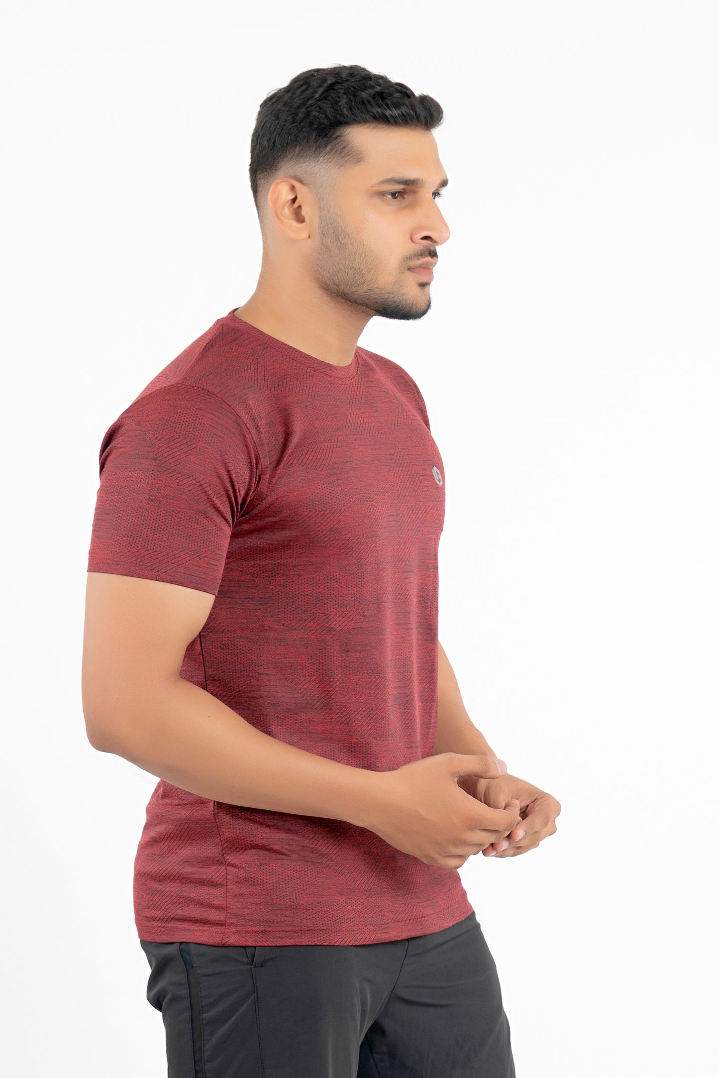 power tshirt - maroon