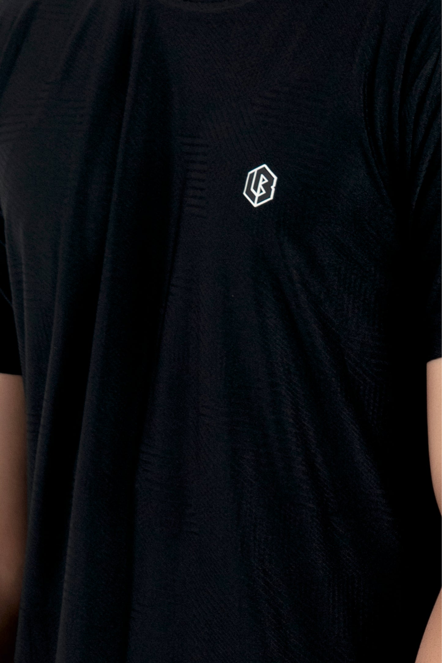 airlite black tshirt
